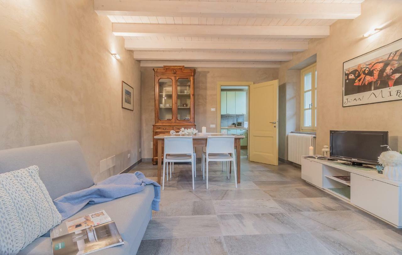 Del Duca Apartment Varenna Esterno foto